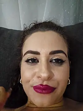 QueensInspireKings webcam