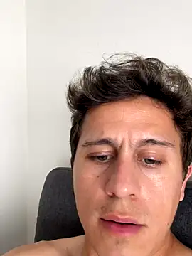 emanueldickarg (M young) - Hola / Hi