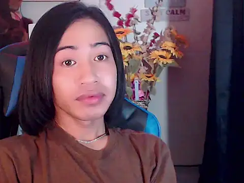 Miracle_TheBrat webcam