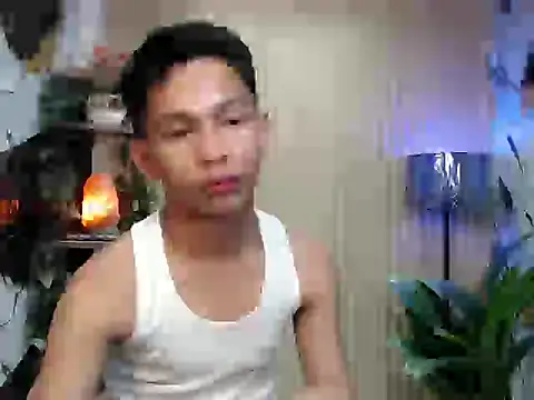 TheBoyAboveYou webcam