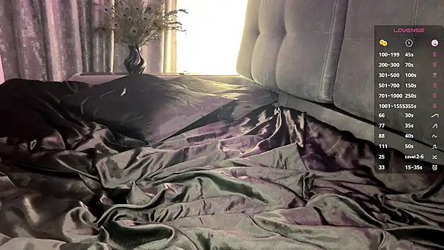 YourLittleElfie webcam