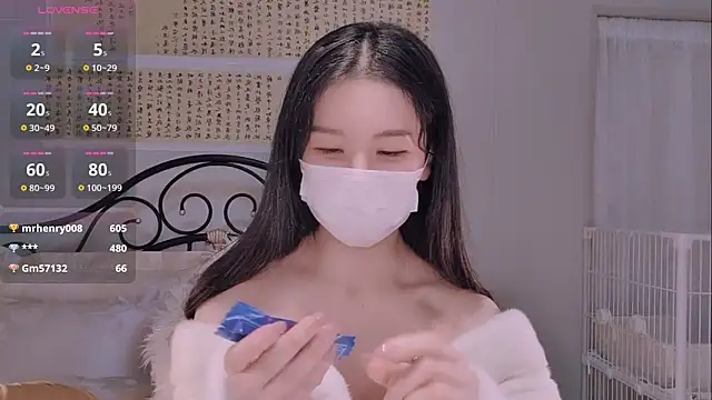 binglin- (Ask my age) - 开始露脸直播了🥰