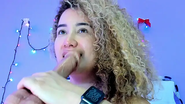 Charlotte11-11 webcam