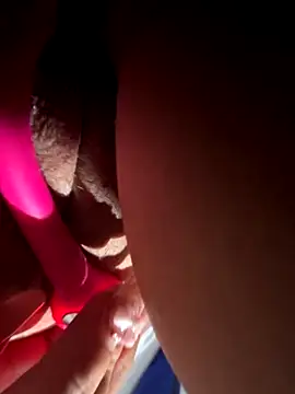 angie_rousse_ webcam