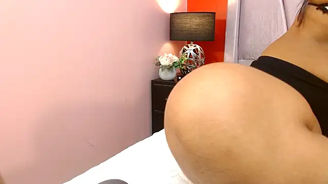 VeronicaRobles webcam