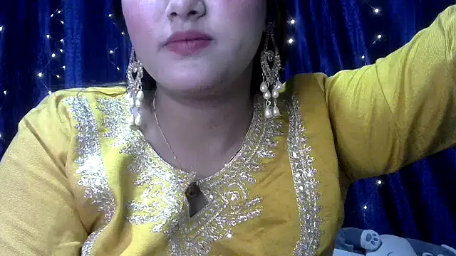Princess_noorjahan webcam