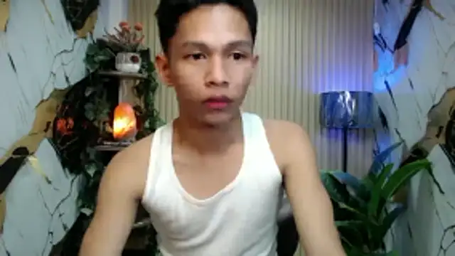 TheBoyAboveYou webcam