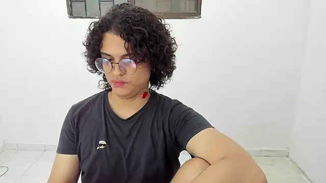 Diane_blossom webcam