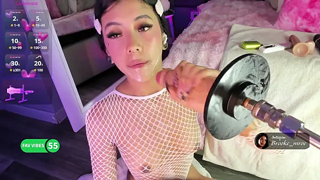  Brooke_monroe chat room