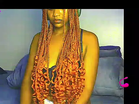 lilylovexx - Lilylovexx's free webcam - UK Sex Cams