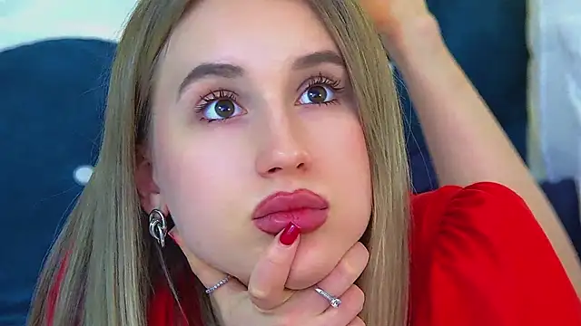 VictoriaHopsons webcam