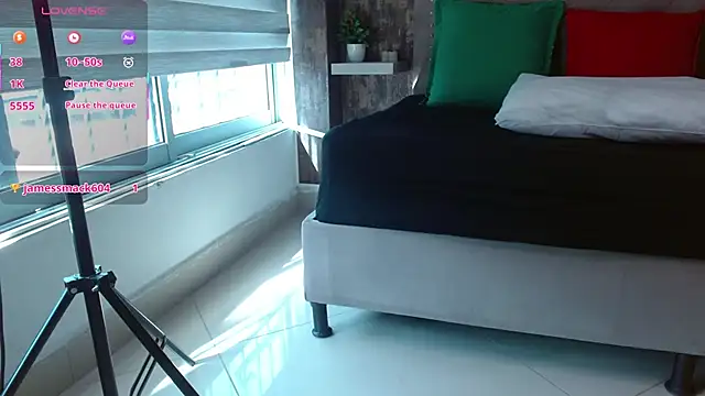 daphne_walton webcam