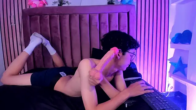 SthepanodiMonaco webcam