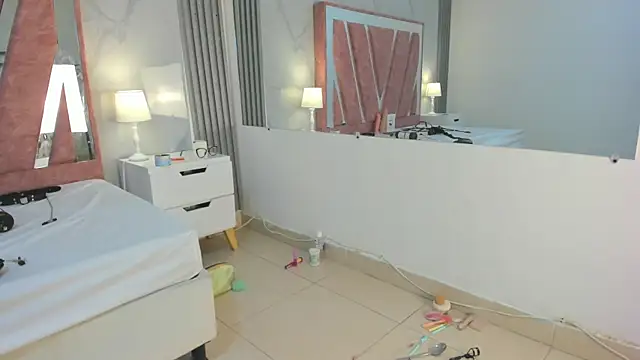 Megan_Sweetas webcam