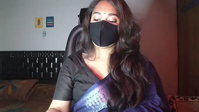 queen_angel67 webcam