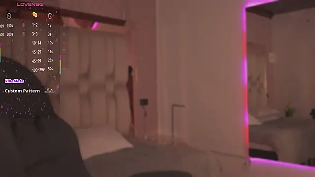 Kleverly_Manson1 webcam