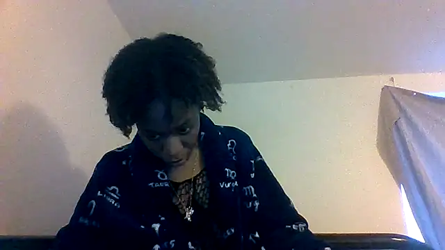 _she_was_a_fairy webcam