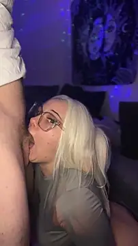 kinkygirl420x webcam