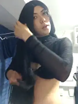 Aurora_Hotson webcam