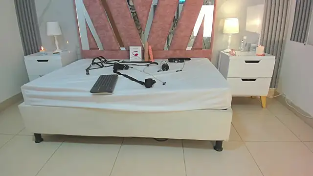 Megan_Sweetas webcam