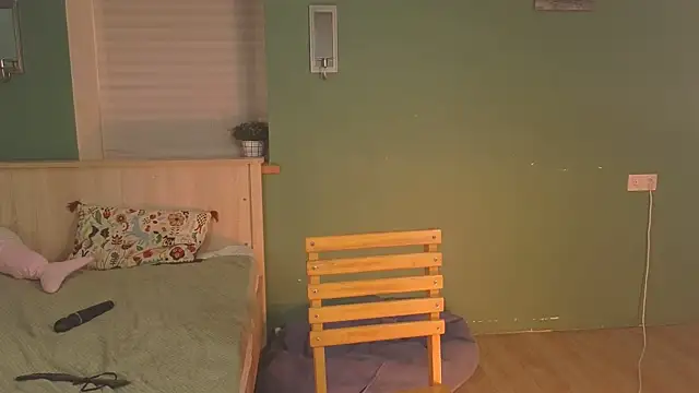 too_sexxxy - Too_sexxxy's free webcam - UK Sex Cams