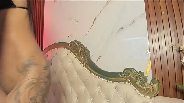 CoralieBronson webcam