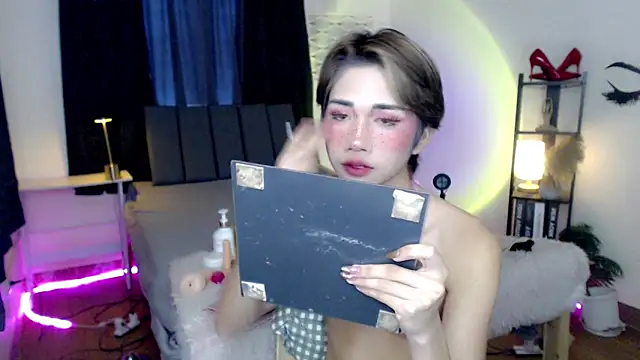 twinnysisters - Twinnysisters's free webcam - UK Sex Cams