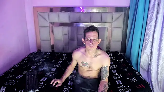 Sexybigjefffx webcam