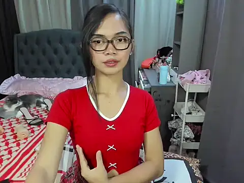 yunxieesweetgurl webcam