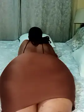 Luciouslips00 webcam