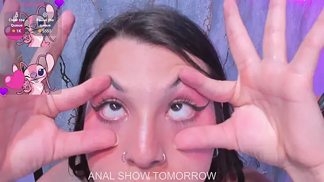 lucrecia_sucker webcam