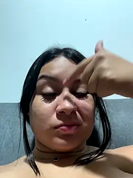 Pretty_Isadora webcam