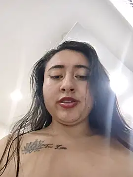 _Sarah-Office1 webcam