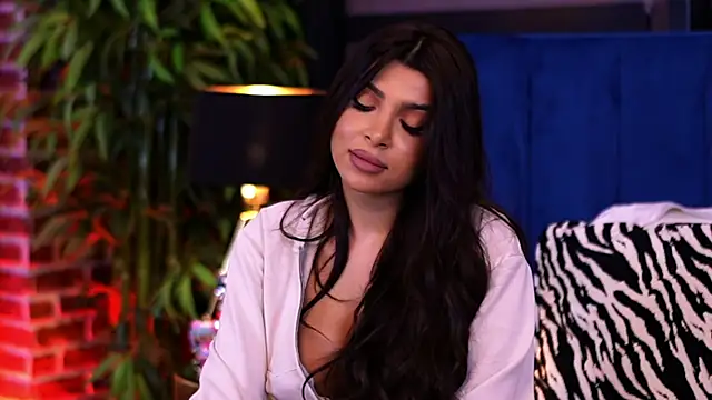  NicoleCellini chat room