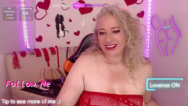 sofiacurvy_45 webcam