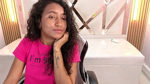 ninadelight_tp webcam