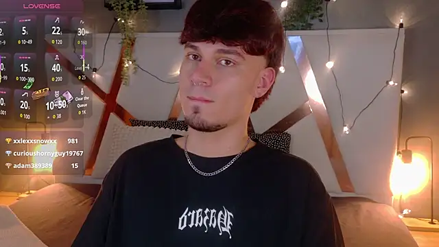 liamthunder05_ - LiamThunder05_'s free webcam