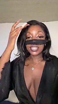 _foreigntitts webcam