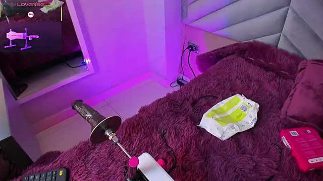 Mia_Valentine_ webcam