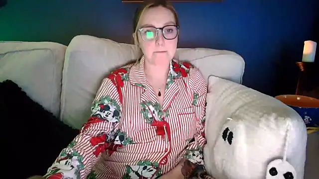 short_sweetpea webcam