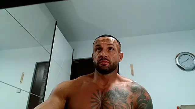 Magnificmuscles89 webcam