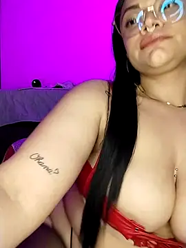 IamAlana_ webcam