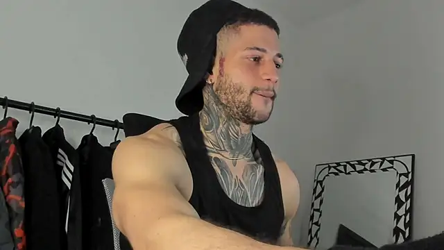 _jamesleandros1 webcam