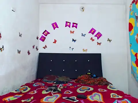 The_wickles_4443 webcam