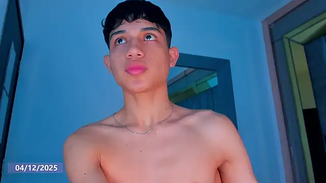 Sebax_Young webcam