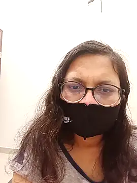 Mahira_sharma01 webcam