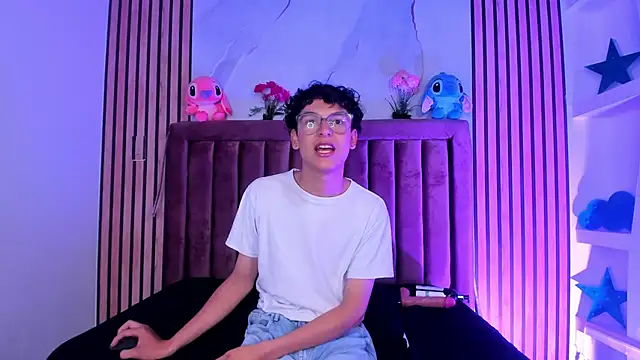 SthepanodiMonaco webcam