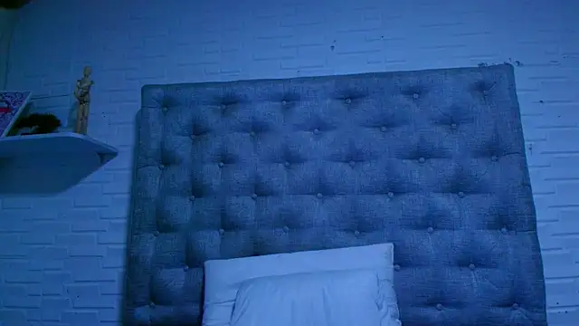 Kristin_Ramirez webcam