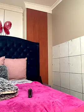 VeryGoodBadGirl1 webcam