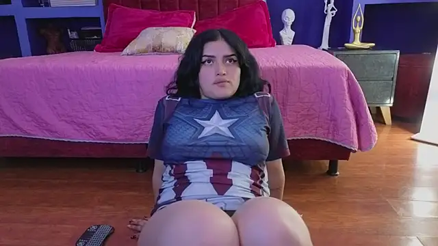 sari_belle - Sari_belle's free webcam